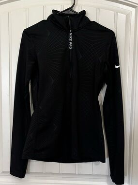 Nike Pro quarter zip